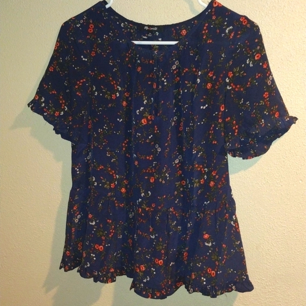 Navy Blue 100% Silk Floral Madewell Short Sleeve Top. XS